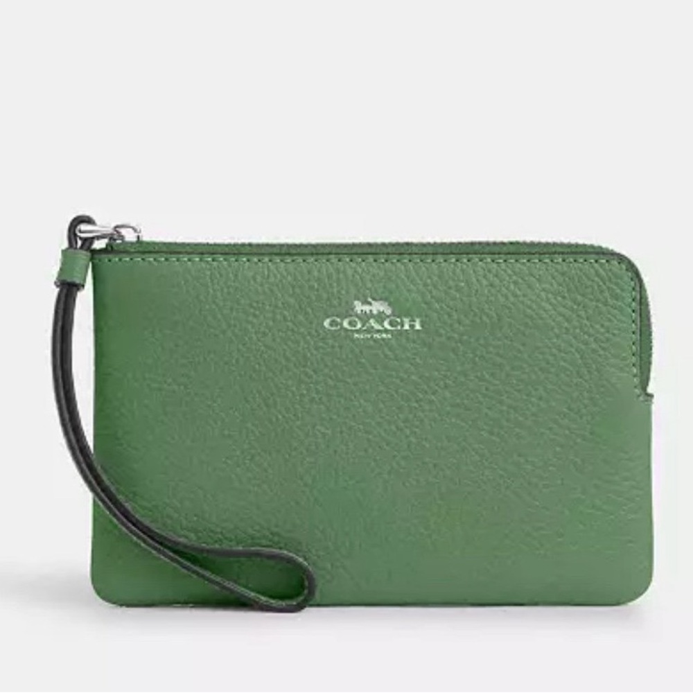 Coach corner zip wristlet in Soft Green with Silver Accent NWT